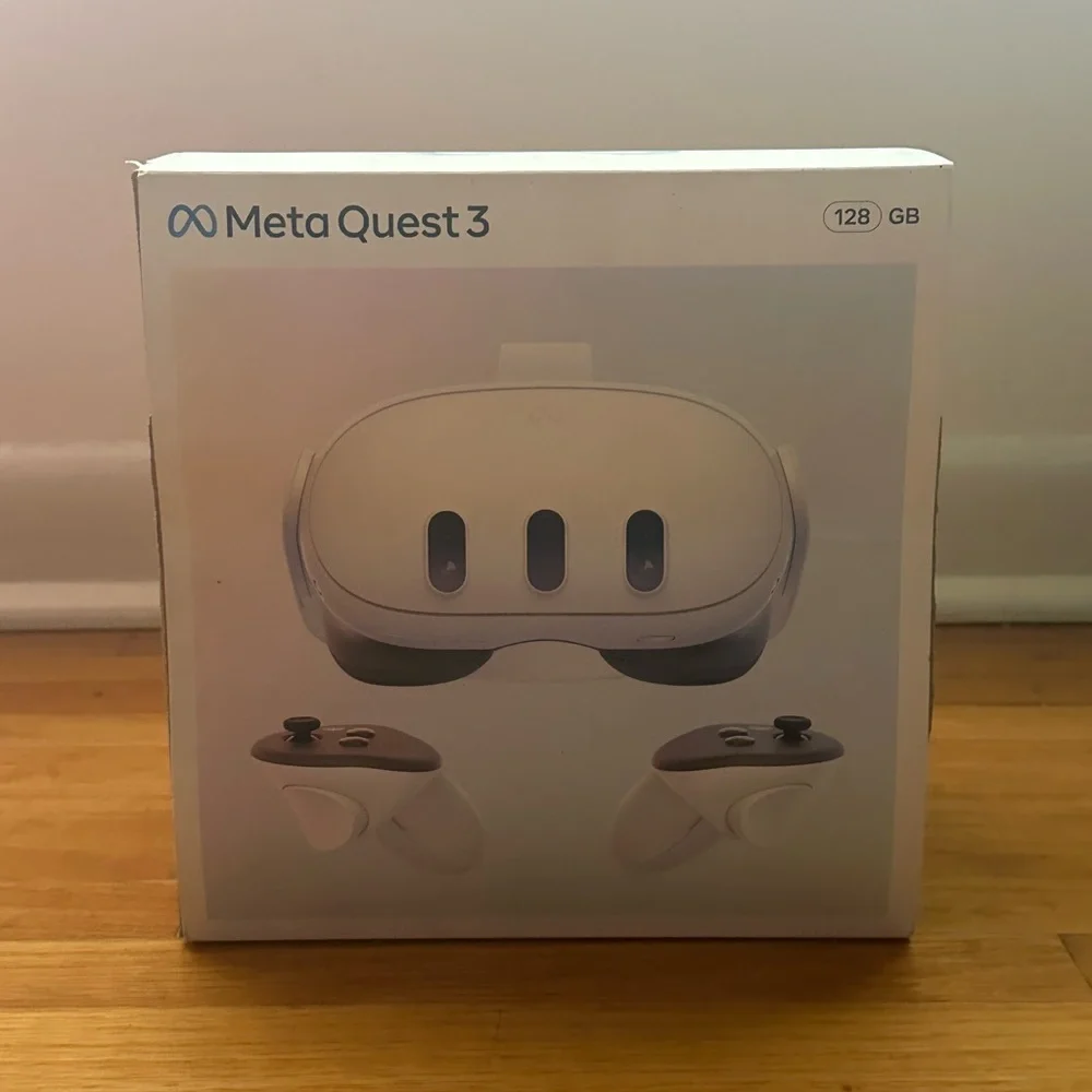 Quest 3 VR Headset - White